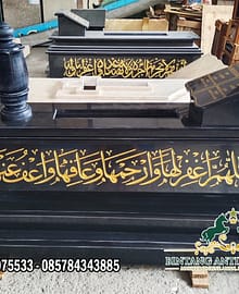 Jual Makam Granit Terbaik dan Termurah Siap Kirim Sampai Tempat