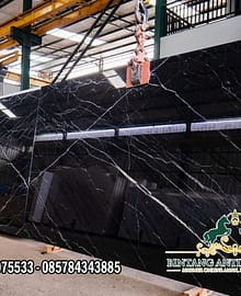 Rekomendasi Lantai Marmer Hitam